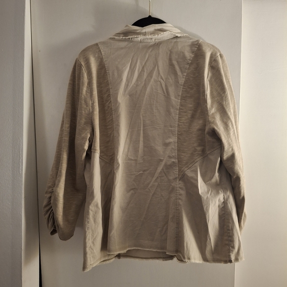 Zenergy By Chico's Women's Beige Casual Jacket - Picture 2 of 10